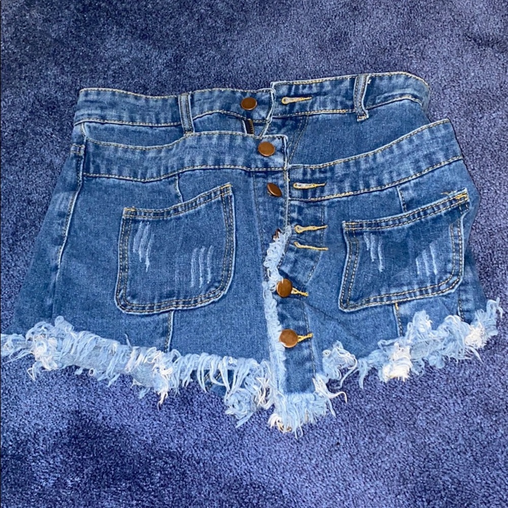 Jean skort